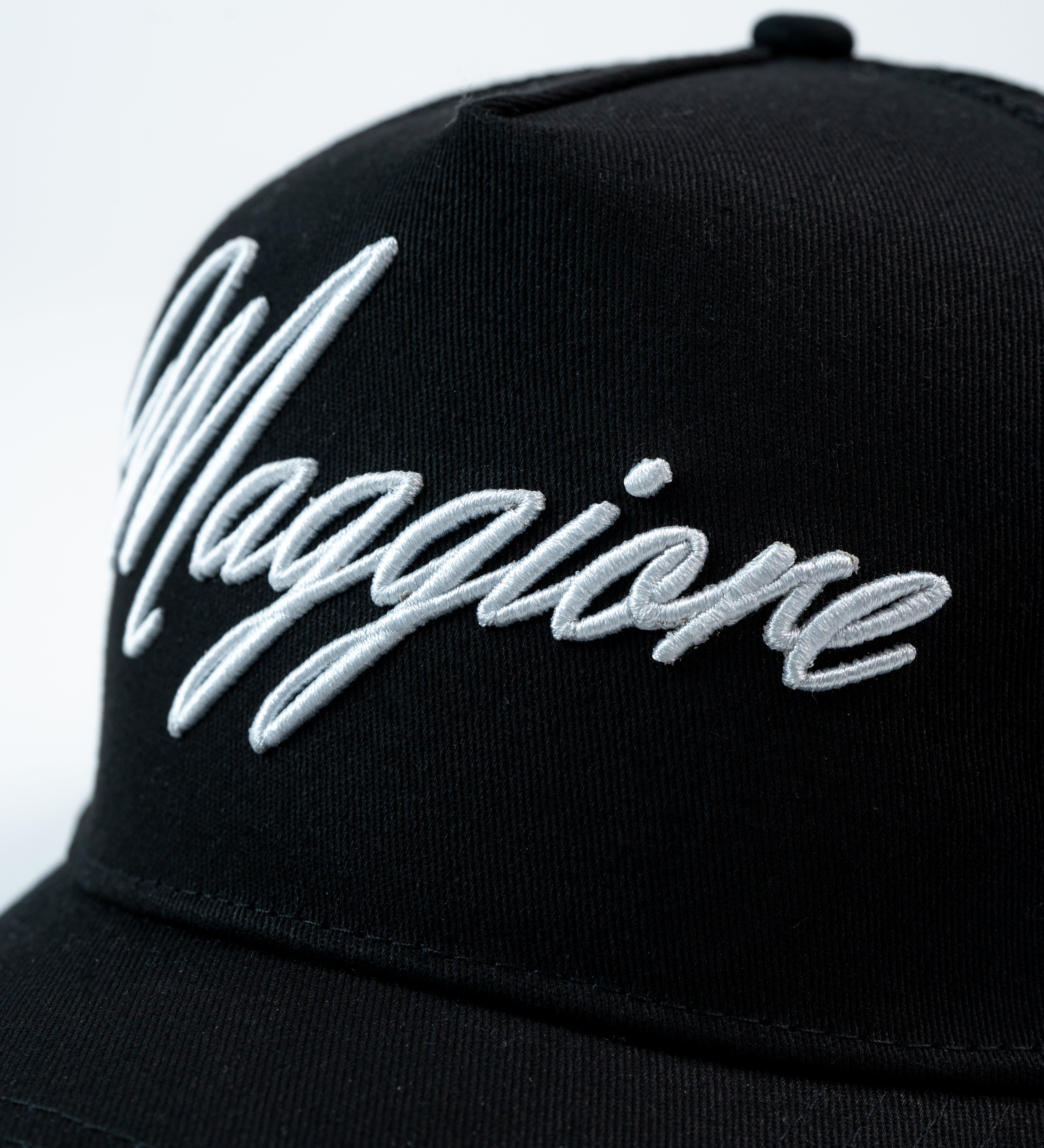 MAGGIORE Script Black Cap - MAGGIORE